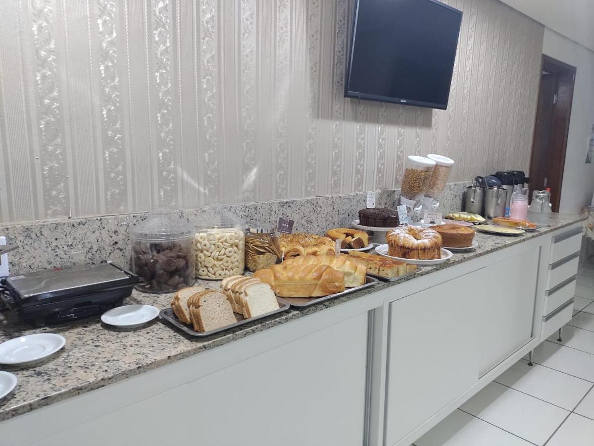 Hotel Bimd Eireli Me Capivari Esterno foto